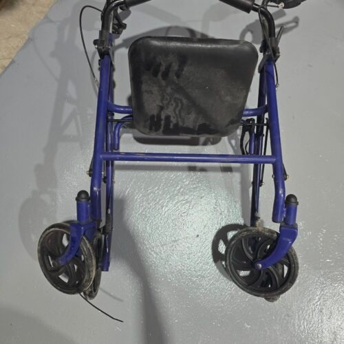 Andador con ruedas Drive Mobility