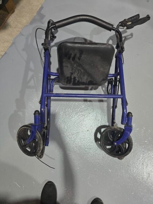 Andador con ruedas Drive Mobility