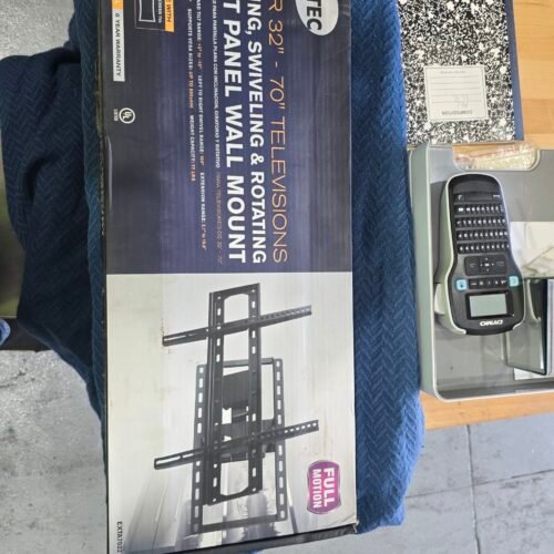 Etec / TILT & SWIVEL WALL MOUNT /EXTA7032  / 70-32 PULGADAS