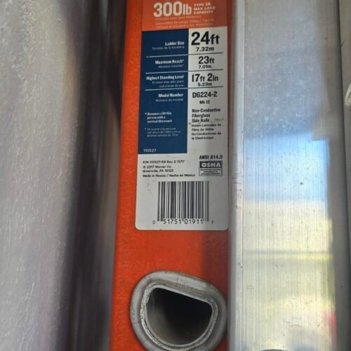 Escalera extensible de fibra de vidrio tipo IA de 24 pies con peldaños en D D6224-2