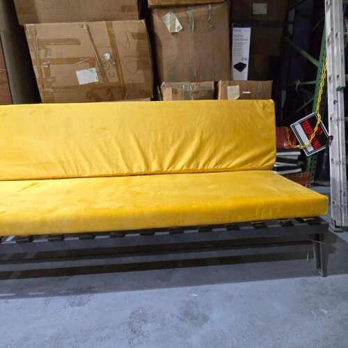 MUEBLE DE PATIO /HIERRO