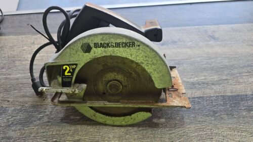 Sierra circular eléctrica con cable Black & Decker 7392 7 1/4"" 5 amperios S10 2 1/4 hp