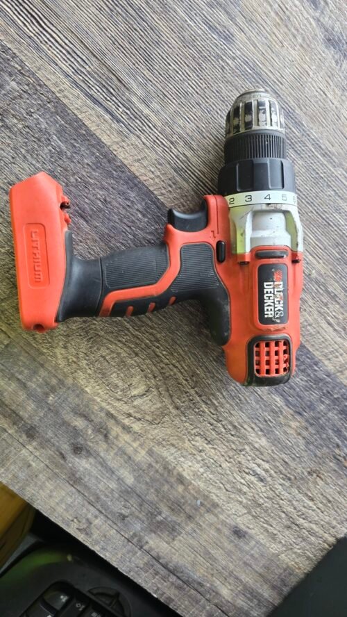 TALADRO BLACK  Y DECKER