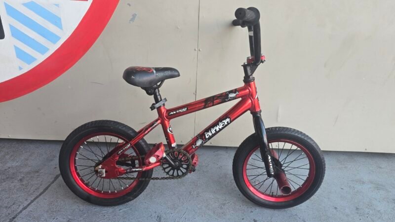 BICICLETA  12" AVIGO  BLARNER ROJO METALICO