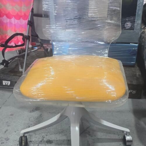 SILLA TRANSPARENTE DE OFICINA