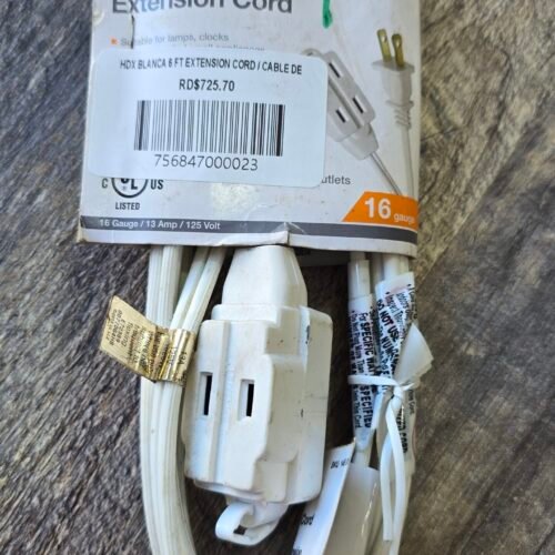 HDX  BLANCA  6 FT EXTENSION CORD / CABLE DE EXTENSION PARA INTERIORES DE 182 m / 145017
