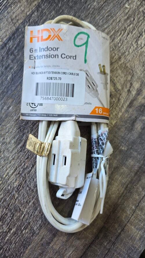 HDX  BLANCA  6 FT EXTENSION CORD / CABLE DE EXTENSION PARA INTERIORES DE 182 m / 145017