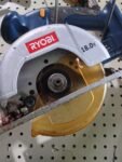 RYOBI  P501  AZUL Y SILVER / SIERRA CIRCULAR